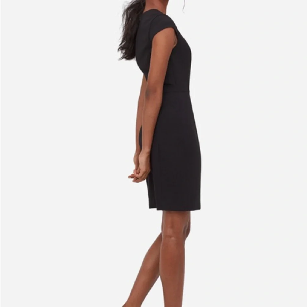 H&M DRESS - Picture 3 of 8